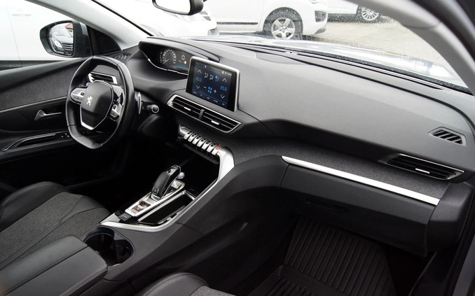 Peugeot 5008 cena 94900 przebieg: 121959, rok produkcji 2019 z Biała Piska małe 704